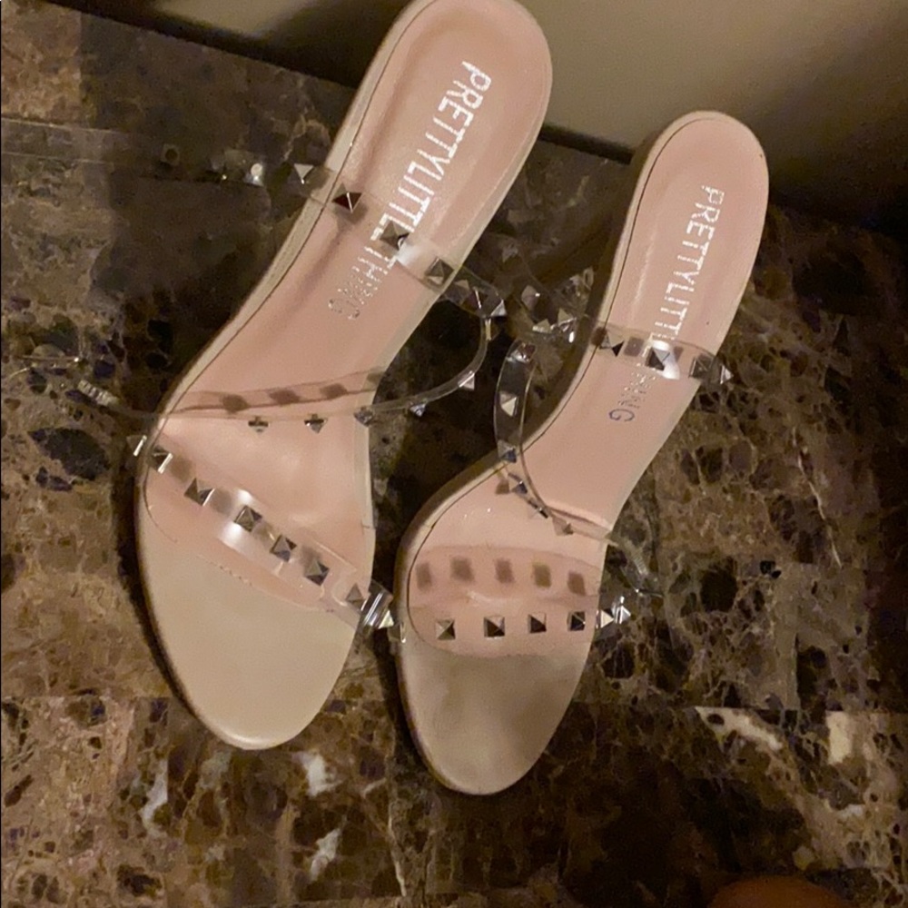 Shoes - Picture 2 of 5